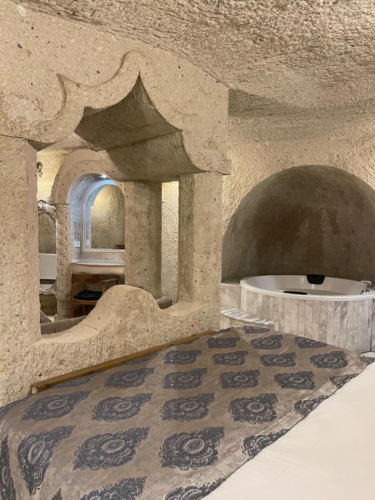Cappadocia Empire Cave Hotel Göreme Eksteriør billede